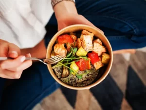 تغذیه بعد از انتقال جنین با آی وی اف